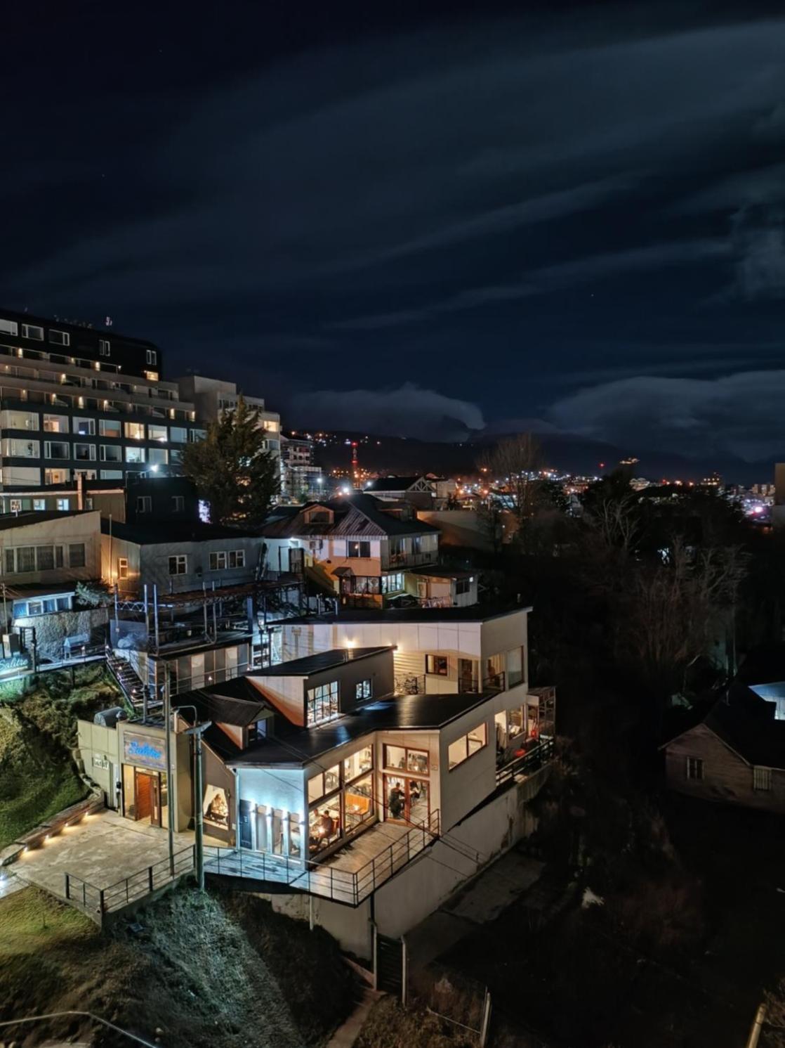 Libertador803 Lägenhet Ushuaia Exteriör bild