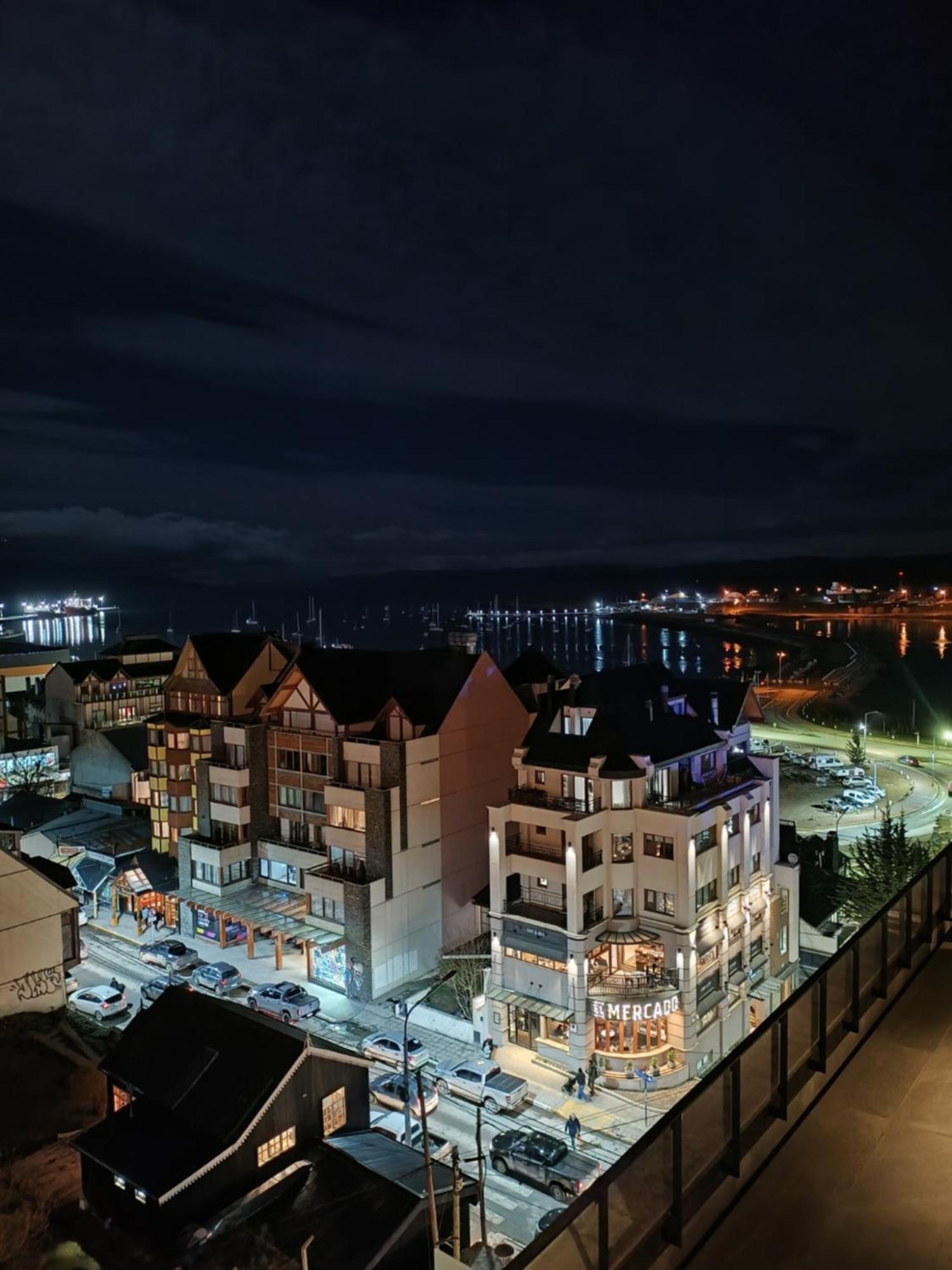 Libertador803 Lägenhet Ushuaia Exteriör bild