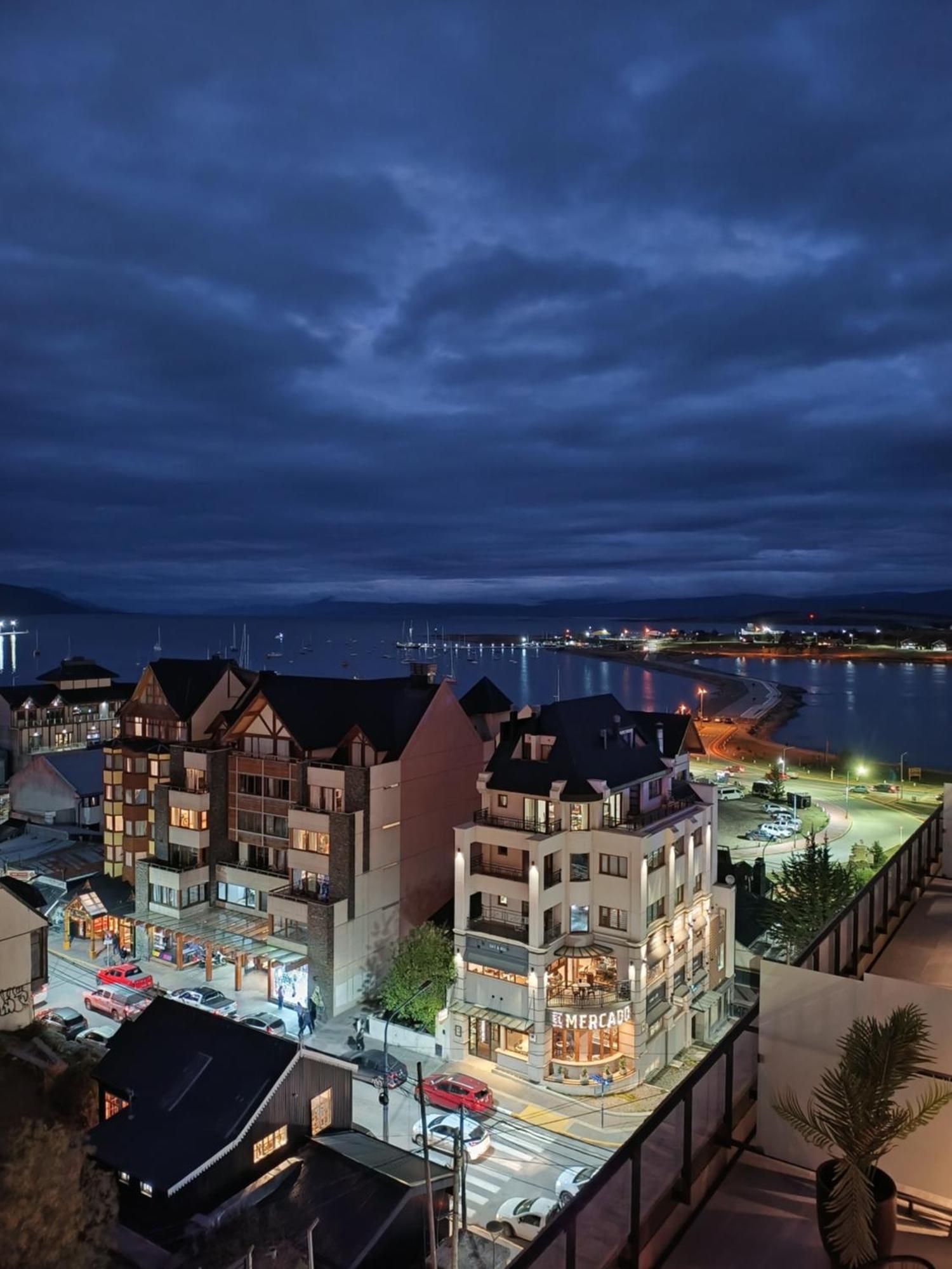 Libertador803 Lägenhet Ushuaia Exteriör bild